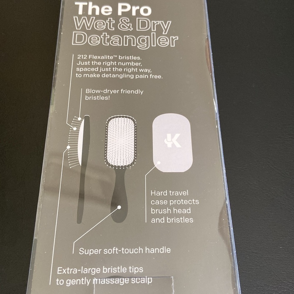 🌺Conair The Pro Detangling Wet- DryHairbrush W/ Case- The Knot Dr. for Conair - Picture 5 of 6